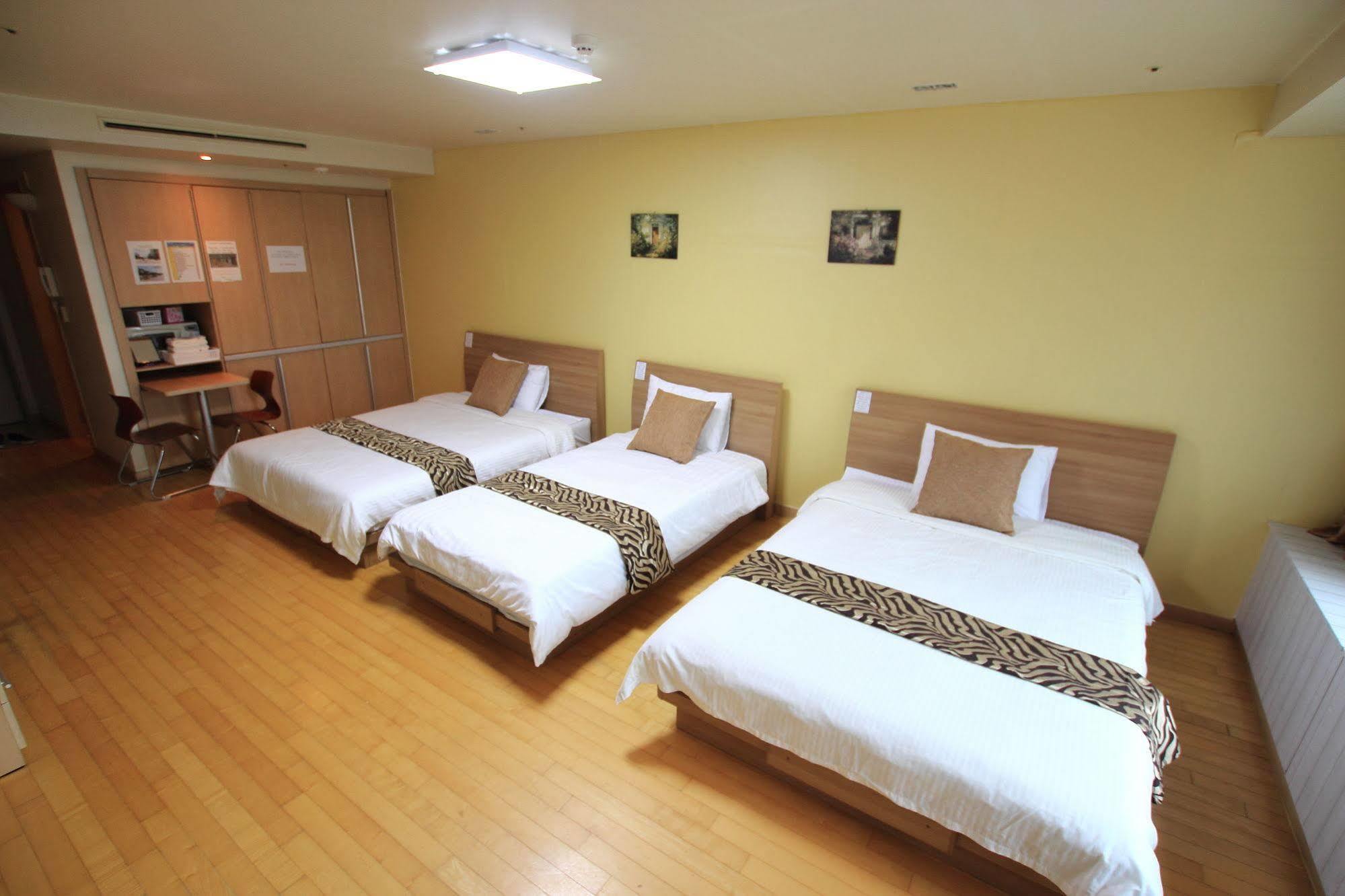 Incheon Airport Guesthouse Экстерьер фото